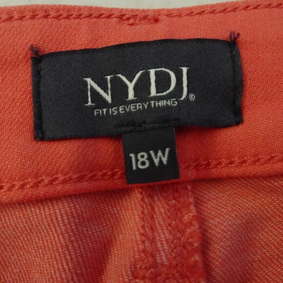 NYDJ Cropped Jeans Women's Plus Size 18W Pink Coral Denim Marilyn Straight - Picture 9 of 13